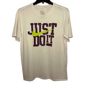 Nike Men's "Just Do It" Logo Dri-Fit Tee Shirt